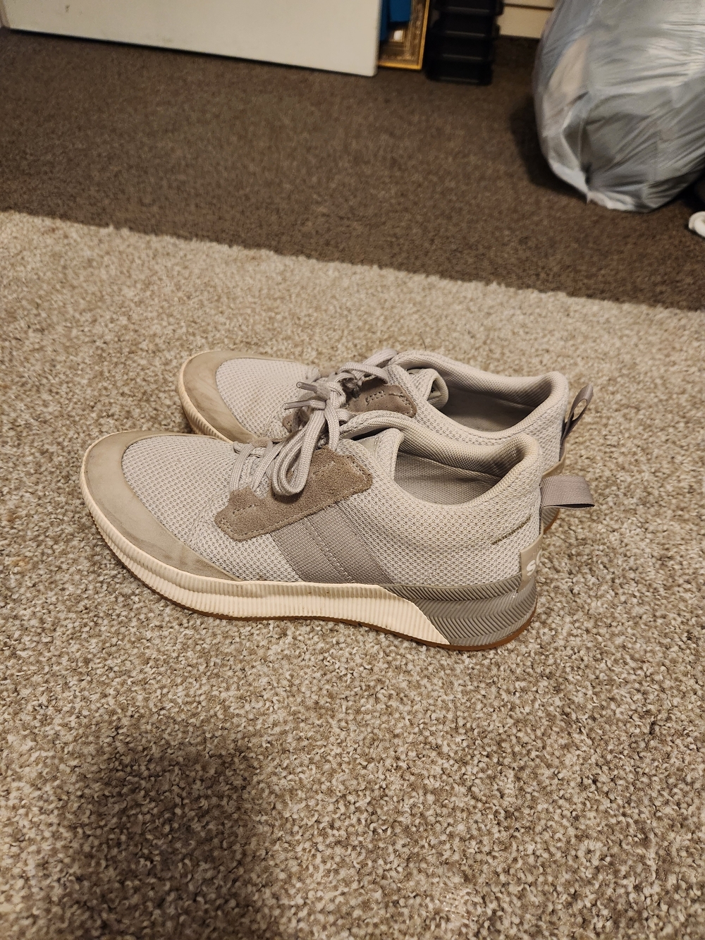 Sorel Out N About III Low Gray Womens 9.5